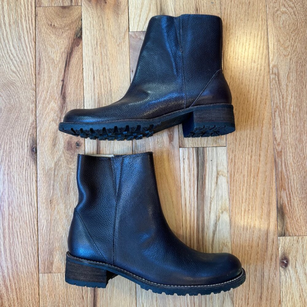 L.L. Bean Leather Boots Chelsea Ankle Zip Dark Espresso Brown Women’s Size 9.5